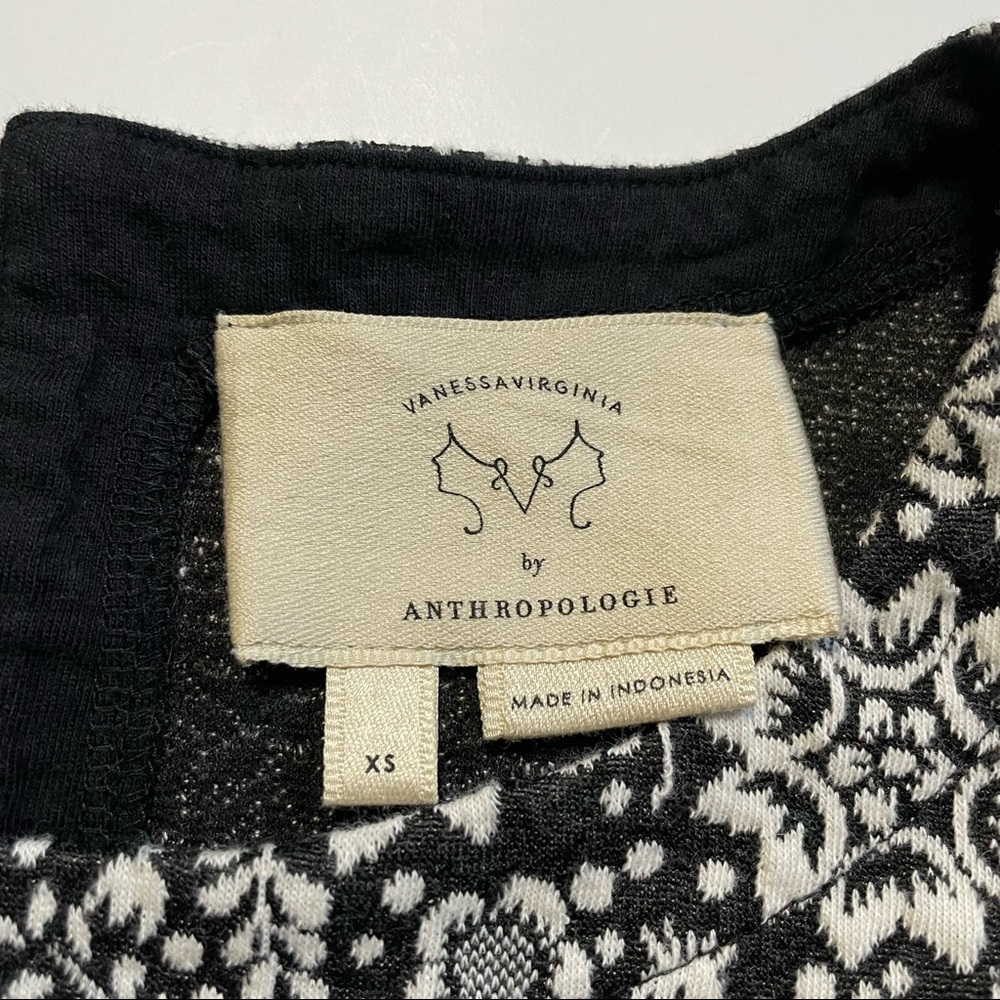 Anthropologie Vanessa Virginia Sleeveless Blouse Lace Back Decoration Accent XS - Picture 2 of 7